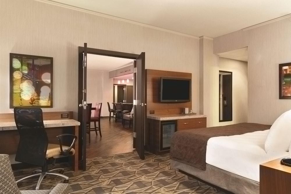 Radisson Hotel La Crosse